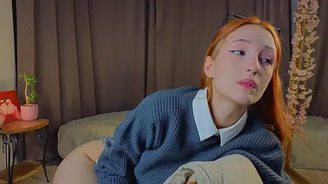 MaryroseRoeder online show from November 30, 3:43 am