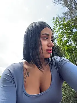 AlannaEvons online show from February 17, 7:13 pm