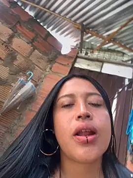 -Mia1 online show from October 23, 5:19 pm