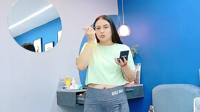 Ashley Evans22 online show from November 24, 8:55 pm