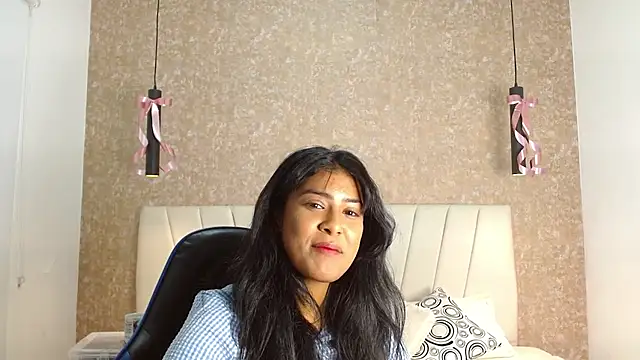 babilett online show from November 21, 11:45 am