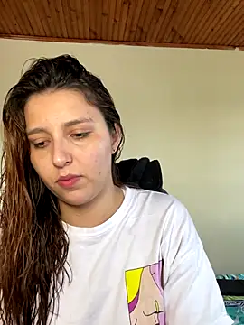 CoraVibes online show from September 14, 9:01 pm