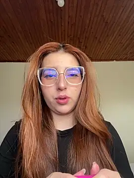 CoraVibes online show from November 21, 11:56 am