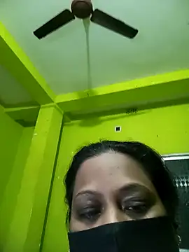 KITTUAAA online show from December 14, 8:03 pm