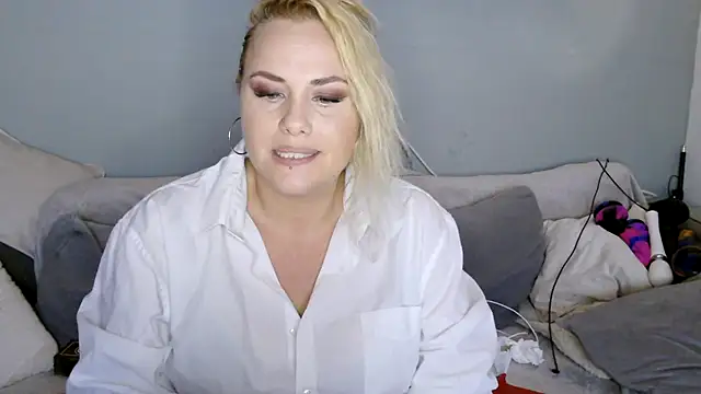 sweetsinzz online show from November 7, 10:14 pm