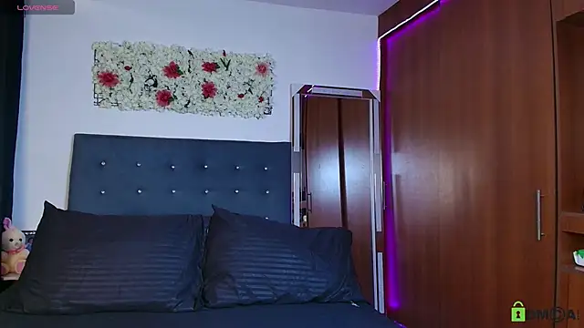 madisonwalkeeer online show from September 16, 9:01 pm