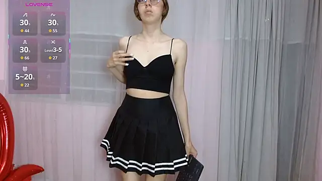 AnnieSparkle online show from February 17, 10:09 pm