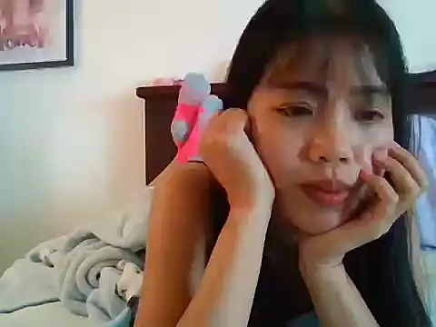 Snapshot of AnnewithanE chatting on October 25, 3:36 am AnnewithanE online show from October 25, 3:36 am