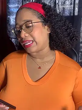 Yera brown69 online show from October 6, 8:35 pm