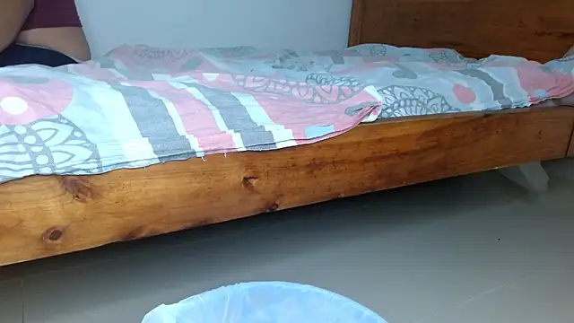 69smallstar online show from October 17, 9:40 pm