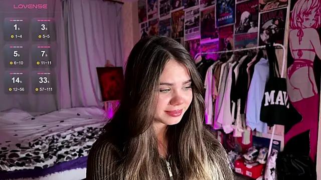 PinkiRay online show from September 12, 4:36 pm