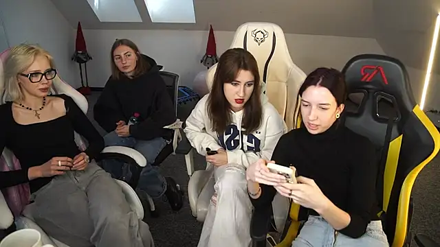  Lili 054 online show from October 14, 10:40 am