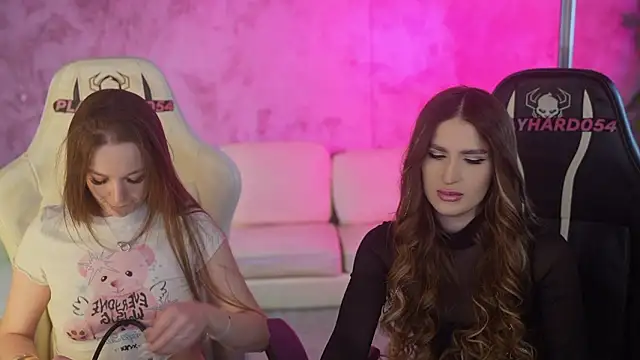 Ella 054 online show from February 2, 11:48 pm