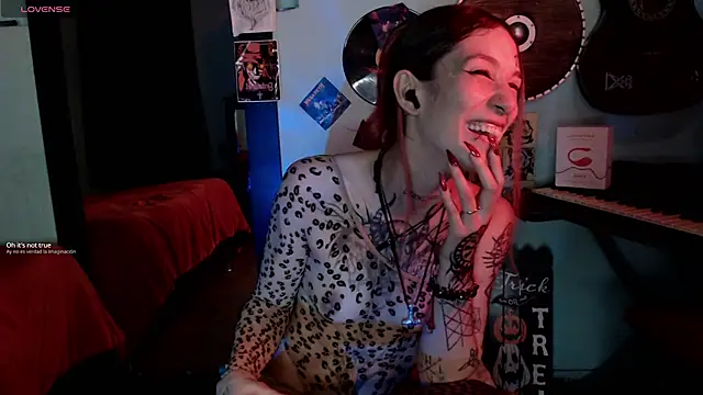 lilithword online show from December 13, 7:53 pm