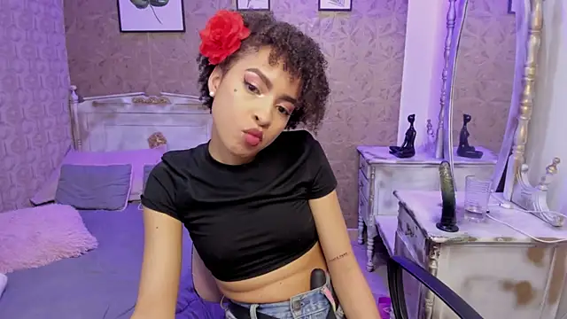 Lucia jane online show from November 16, 12:01 am