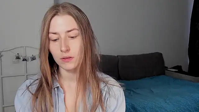 VesperaCeleste online show from January 10, 8:19 am