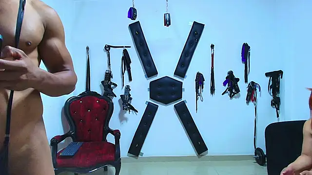 Adonis artemis online show from November 3, 2:32 pm