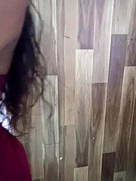 Snapshot of seema_rani68 chatting on October 5, 10:42 am seema rani68 online show from October 5, 10:42 am