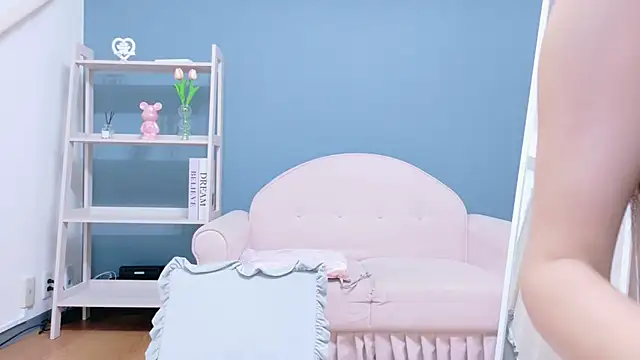 RIRI-style online show from September 26, 12:58 pm