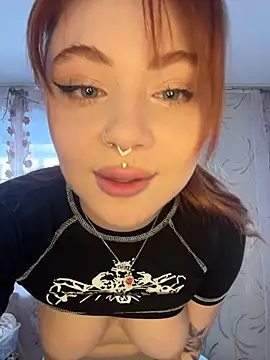 LunaMillie online show from February 10, 10:07 am