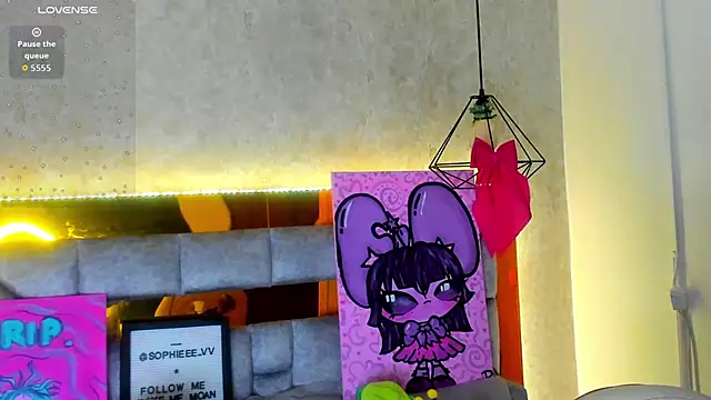 sophiievv online show from November 22, 8:22 pm