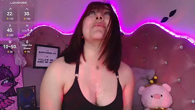 sophiievv online show from November 12, 7:12 pm