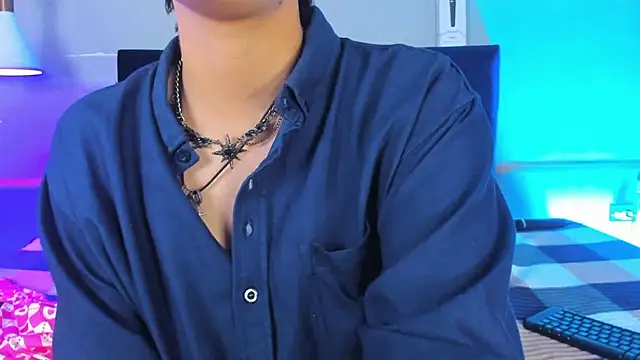 Tsuki Maru online show from December 18, 3:33 am