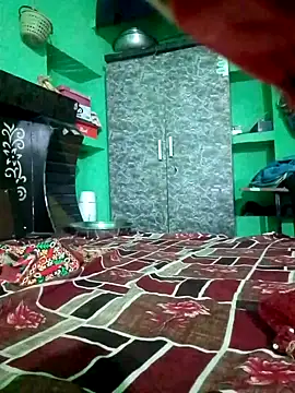 Snapshot of manish_hot473 chatting on September 21, 9:41 am manish hot473 online show from September 21, 9:41 am