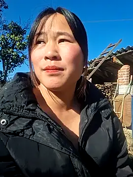 ALIENHR38 online show from November 29, 7:45 am