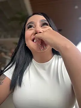 Sophie Dreamss online show from December 17, 7:40 pm