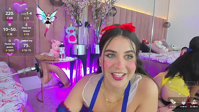 LizzyOlsen online show from October 16, 7:27 pm