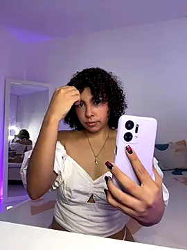 ViolettaMiller  online show from October 2, 1:05 pm