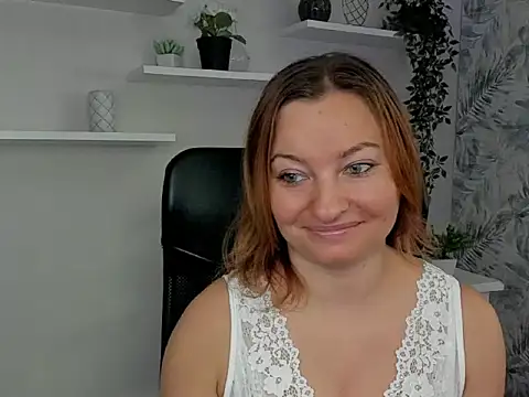 angelaSamt online show from September 15, 5:38 am