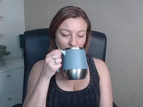 angelaSamt online show from October 21, 5:44 am