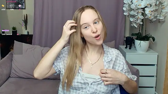 SoonMoor online show from January 18, 8:16 pm