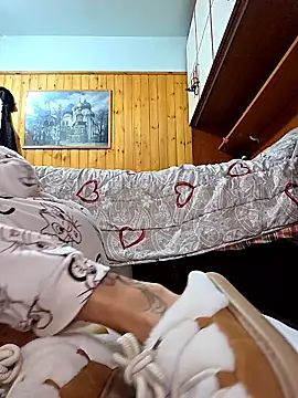 sexy7883 online show from February 19, 8:25 am