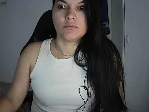 Snapshot of dulvolkova chatting on October 23, 6:30 am dulvolkova online show from October 23, 6:30 am