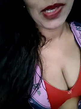 Snapshot of Deepa_Sharma143 chatting on September 27, 6:09 am Deepa Sharma143 online show from September 27, 6:09 am