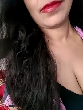 Snapshot of Deepa_Sharma143 chatting on October 5, 11:04 am Deepa Sharma143 online show from October 5, 11:04 am