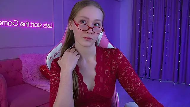 AgataFoxley online show from February 27, 6:46 am