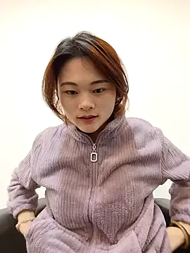 Xxq-20 online show from November 23, 12:18 pm