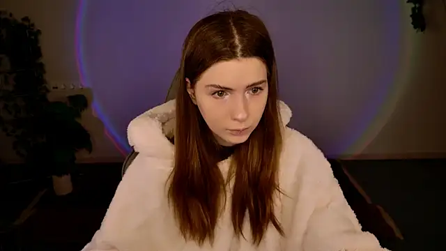 AliceCUNTach online show from December 21, 5:22 am