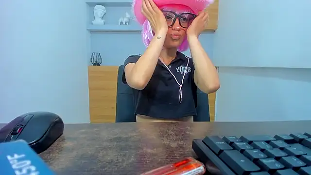 LunaBella55 online show from September 23, 12:03 pm