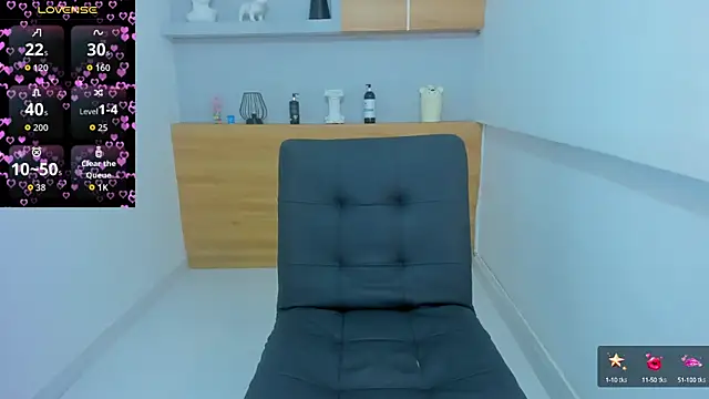 LunaBella55 online show from September 15, 11:51 am