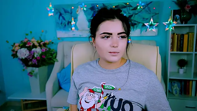 NaomiWilsons online show from December 1, 12:52 pm