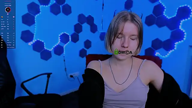 gloria bubble online show from December 15, 2:28 am