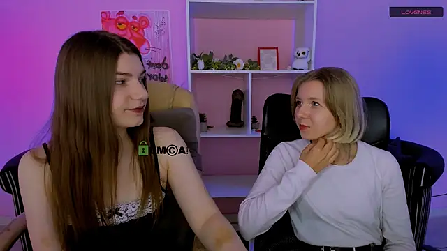 gloria bubble online show from September 13, 8:22 am