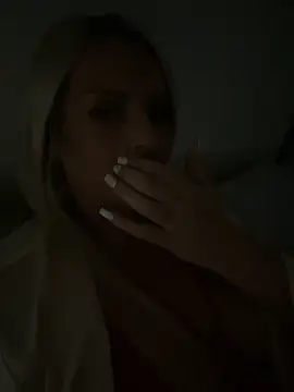 Snapshot of Seductive-SkyeXXX chatting on October 9, 9:52 pm Seductive-SkyeXXX online show from October 9, 9:52 pm