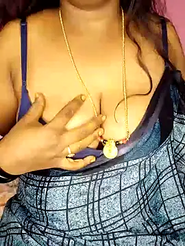 Snapshot of Bhoomi_kannada2 chatting on October 22, 4:56 pm Bhoomi kannada2 online show from October 22, 4:56 pm