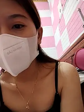 Zinzin9x online show from October 31, 3:49 pm